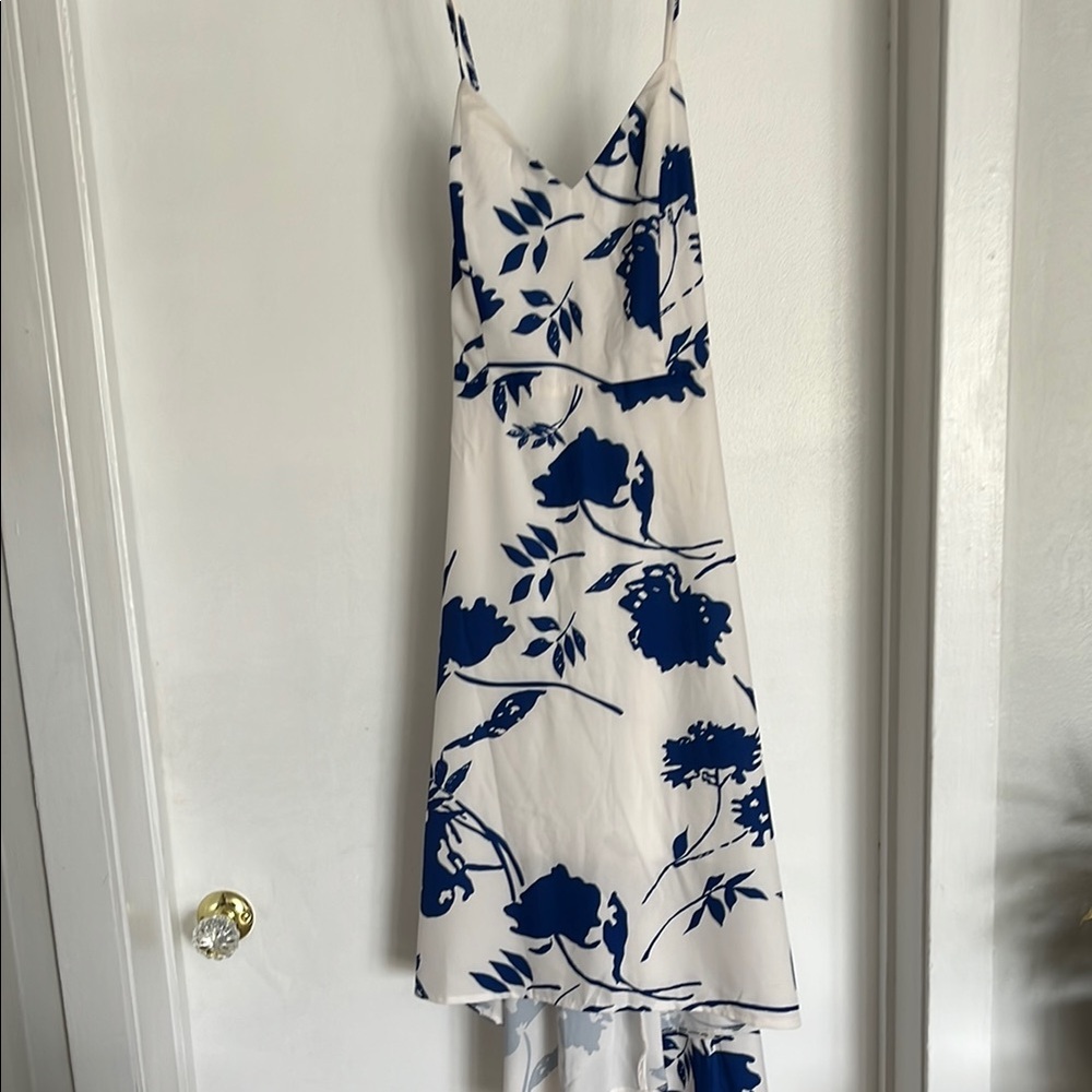 Elegant Blue and White High Low